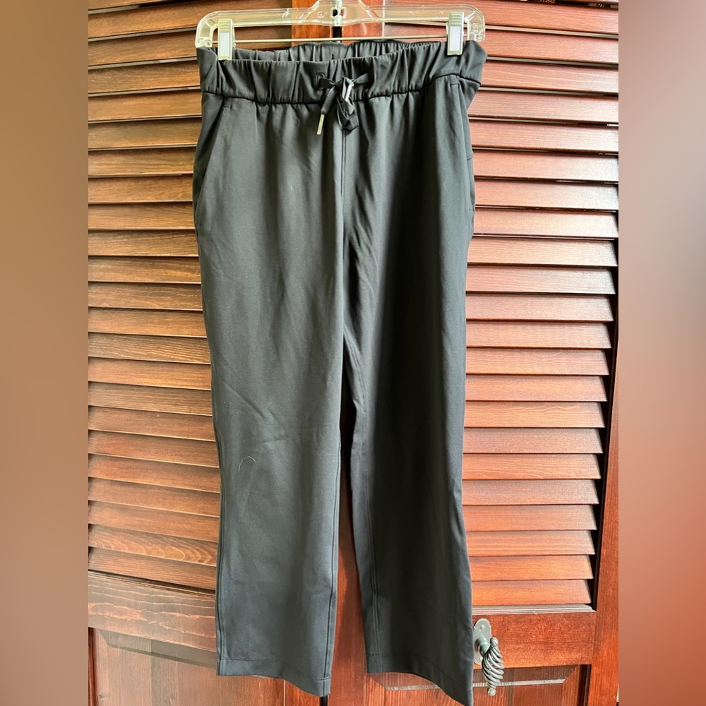Lululemon Cropped Pant - Stretch, Black